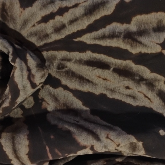 Pink Victoria's Secret dye look hoodie. Size small. Super soft and comfy. - Picture 5 of 9